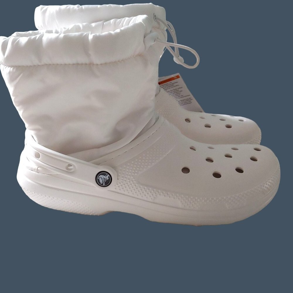 Crocs Classic Lines Neo Puff Boot White M9/ W11 NTOB